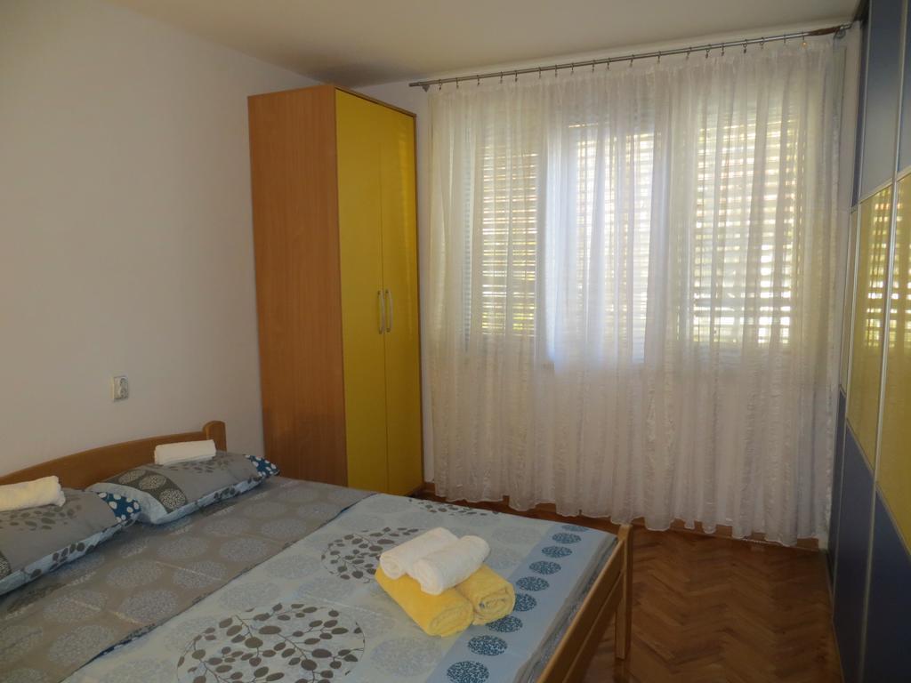 M&I Apartment Kotor Bagian luar foto